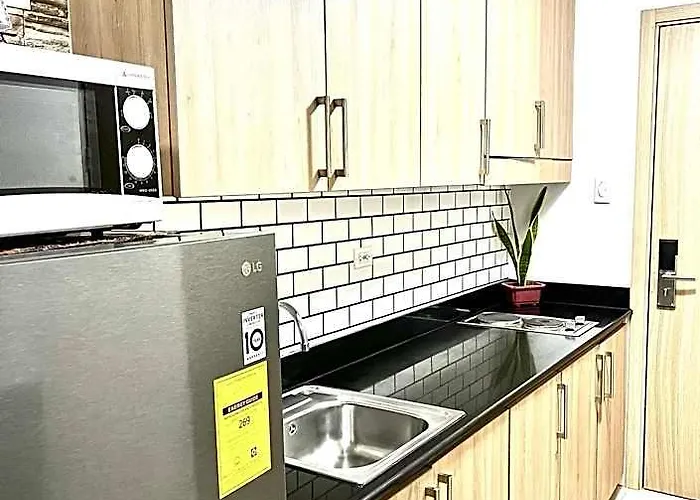 ホテル Nj's Place At Shore 1 Residences, Moa, Pasay 4*